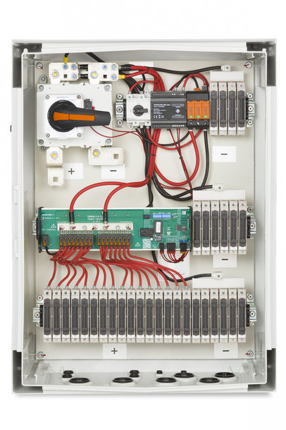 Economische en efficiënte langdurige werking van drijvende fotovoltaïsche systemen